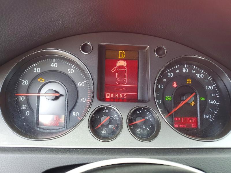 52477476 :رقم المزاد ، WVWJK73C68P066035 vin ، 2008 Volkswagen Passat مزاد بيع