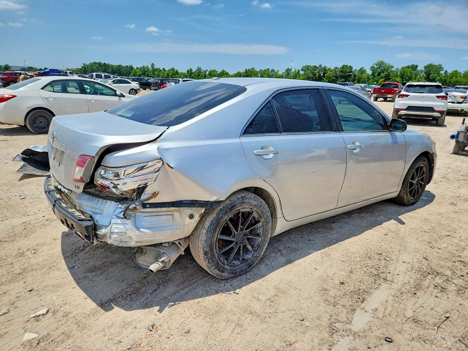 55431566 :رقم المزاد ، 4T4BF3EK4AR031962 vin ، 2010 Toyota Camry مزاد بيع
