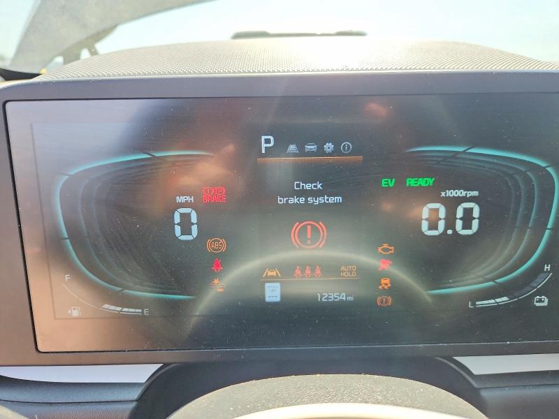 2026 Kia Niro მანქანა იყიდება აუქციონზე, vin: KNDCP3LE5T5329155, აუქციონის ნომერი: 53885526
