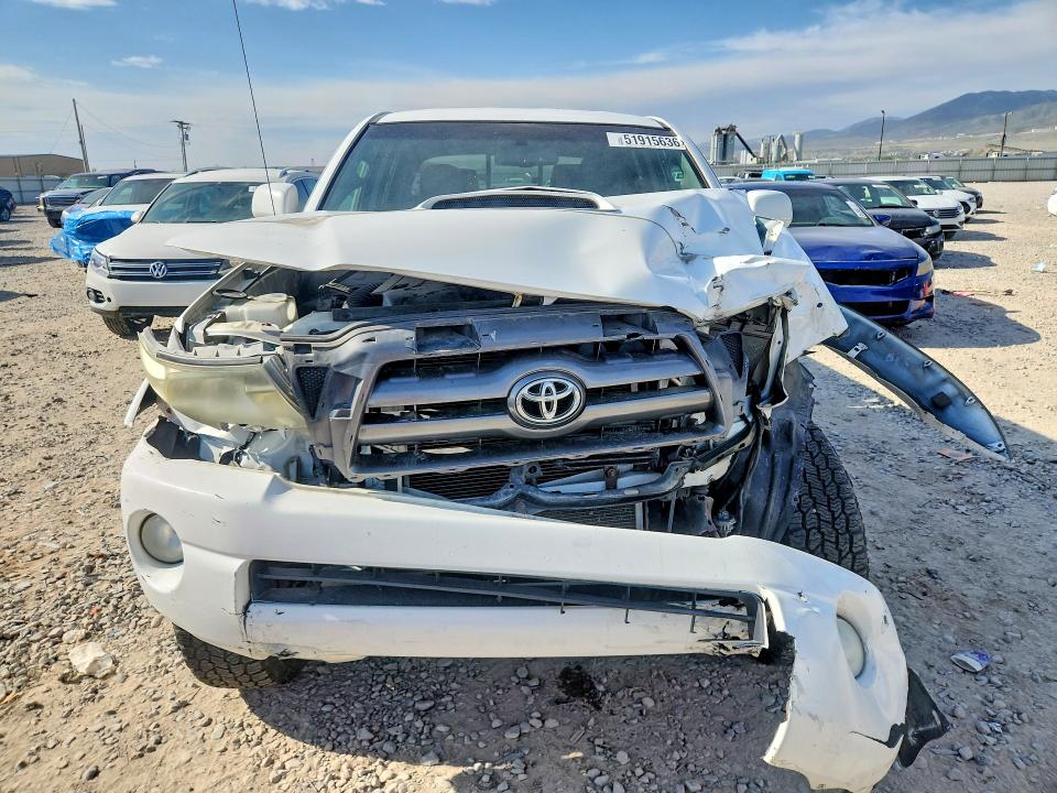2010 Toyota Tacoma მანქანა იყიდება აუქციონზე, vin: 5TEMU4FN1AZ700949, აუქციონის ნომერი: 51915636