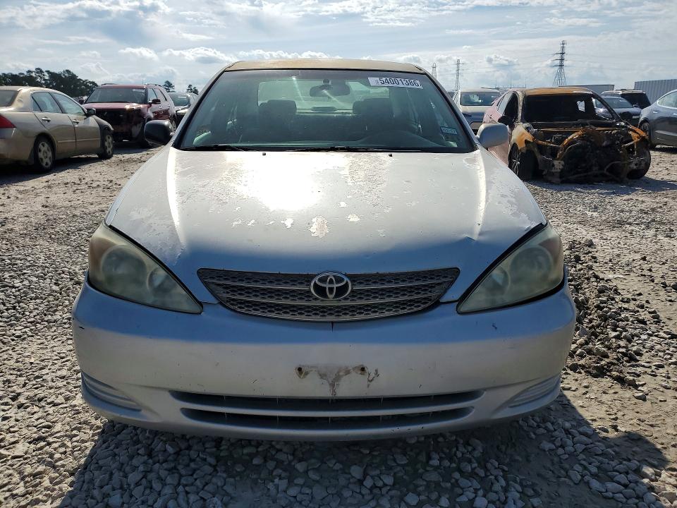 54001386 :رقم المزاد ، 4T1BE32K62U541149 vin ، 2002 Toyota Camry مزاد بيع