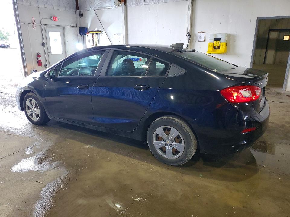 54302296 :رقم المزاد ، 1G1BC5SM5H7240122 vin ، 2017 Chevrolet Cruze مزاد بيع