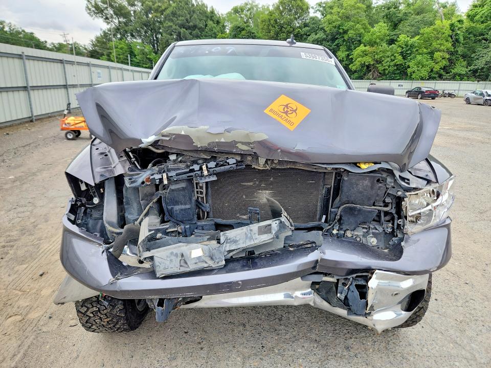 53987356 :رقم المزاد ، 3C6RR7LT6HG593521 vin ، 2017 Ram 1500 مزاد بيع