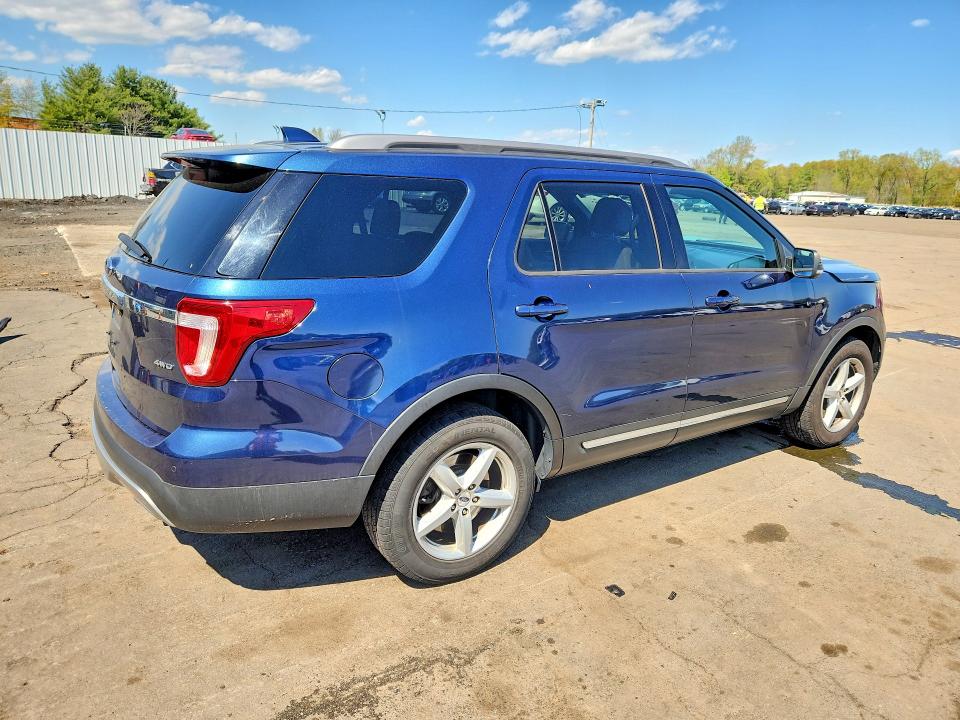 2017 Ford Explorer მანქანა იყიდება აუქციონზე, vin: 1FM5K8D80HGC44065, აუქციონის ნომერი: 52144576