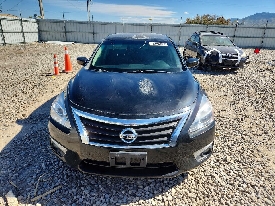 2015 Nissan Altima მანქანა იყიდება აუქციონზე, vin: 1N4AL3AP6FC272140, აუქციონის ნომერი: 53954896
