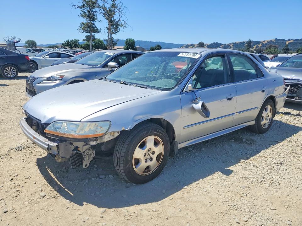 2002 Honda Accord მანქანა იყიდება აუქციონზე, vin: 1HGCG16592A070399, აუქციონის ნომერი: 54180186