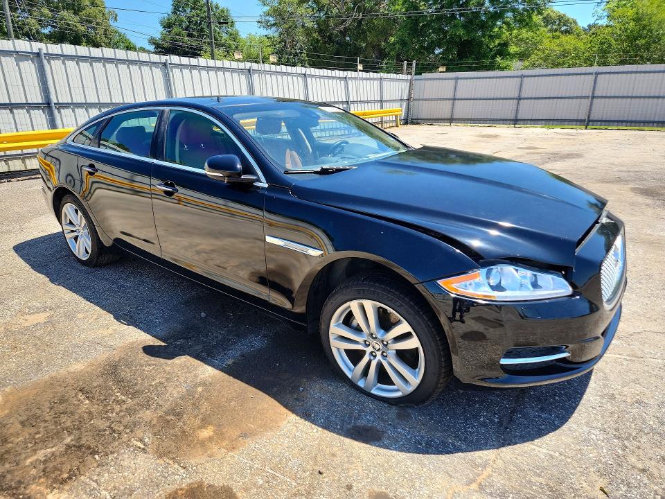 51807836 :رقم المزاد ، SAJWA2GB3BLV07004 vin ، 2011 Jaguar Xjl مزاد بيع