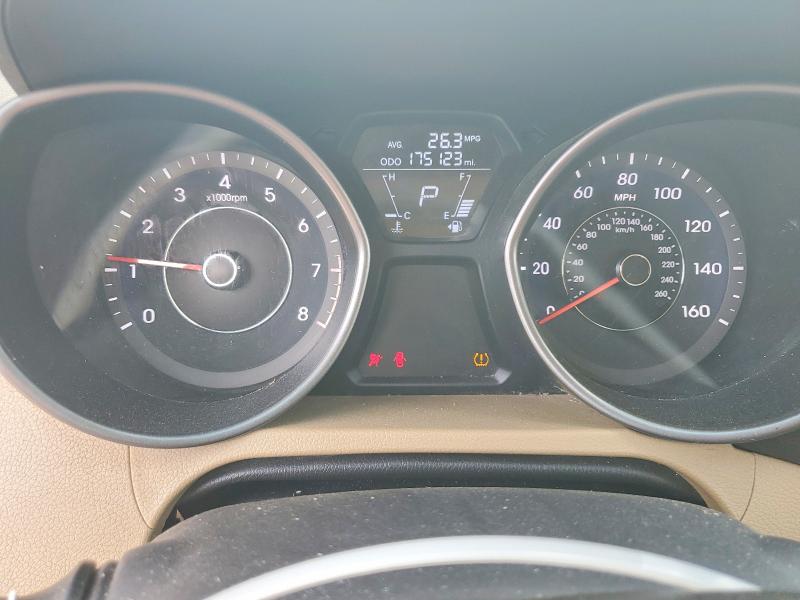 52640196 :رقم المزاد ، 5NPDH4AE1DH337510 vin ، 2013 Hyundai Elantra مزاد بيع
