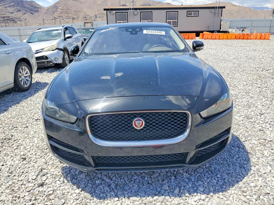 2017 Jaguar Xe მანქანა იყიდება აუქციონზე, vin: SAJAJ4BV8HCP14987, აუქციონის ნომერი: 52434346