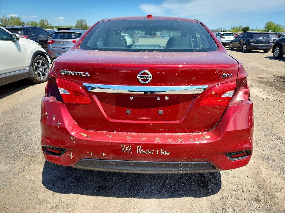 Продажа на аукционе авто 2018 Nissan Sentra, vin: 3N1AB7AP0JY334168, номер лота: 54653596