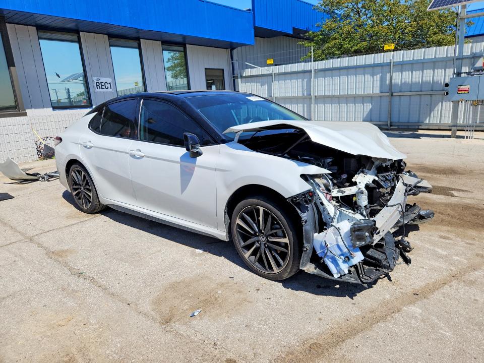 2019 Toyota Camry მანქანა იყიდება აუქციონზე, vin: 4T1B61HK7KU253519, აუქციონის ნომერი: 52819946