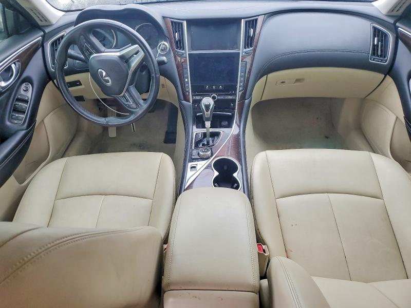 52402256 :رقم المزاد ، JN1EV7AP5JM357117 vin ، 2018 Infiniti Q50 مزاد بيع