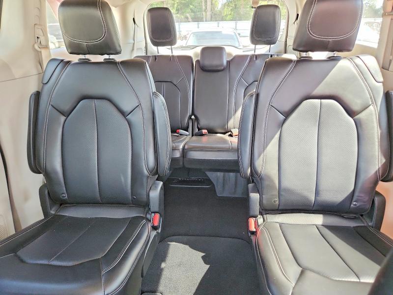 Продажа на аукционе авто 2024 Chrysler Pacifica, vin: 2C4RC1BGXRR101838, номер лота: 52347026