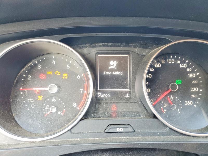 Продажа на аукционе авто 2018 Volkswagen Tiguan, vin: 3VV0B7AX5JM008089, номер лота: 52307826