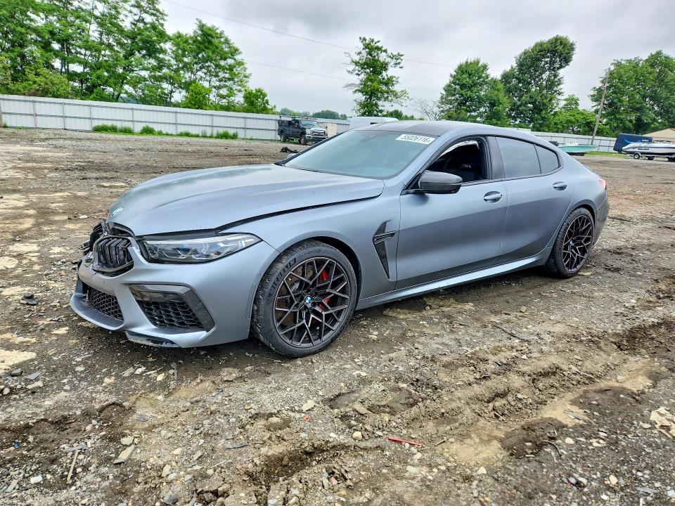 55026116 :رقم المزاد ، WBSGV0C03NCJ88216 vin ، 2022 Bmw M8 مزاد بيع