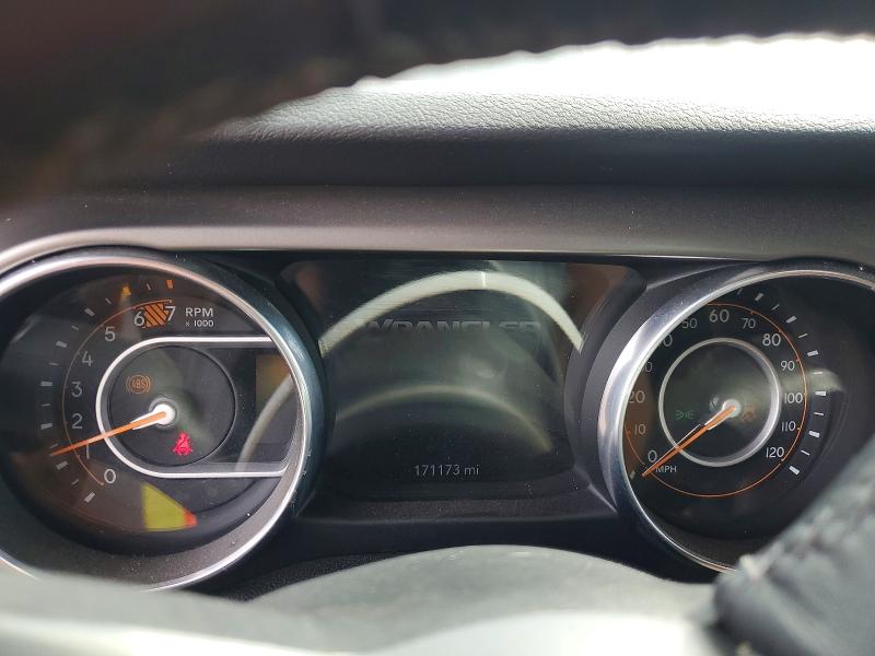 55142226 :رقم المزاد ، 1C4HJXDNXJW327793 vin ، 2018 Jeep Wrangler Unlimited مزاد بيع