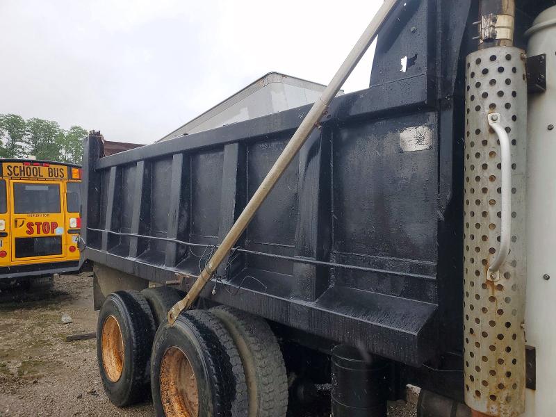 Продаж на аукціоні авто 1996 International Dump Truck, vin: 1HTSHAAR7TH390737, номер лоту: 53638776