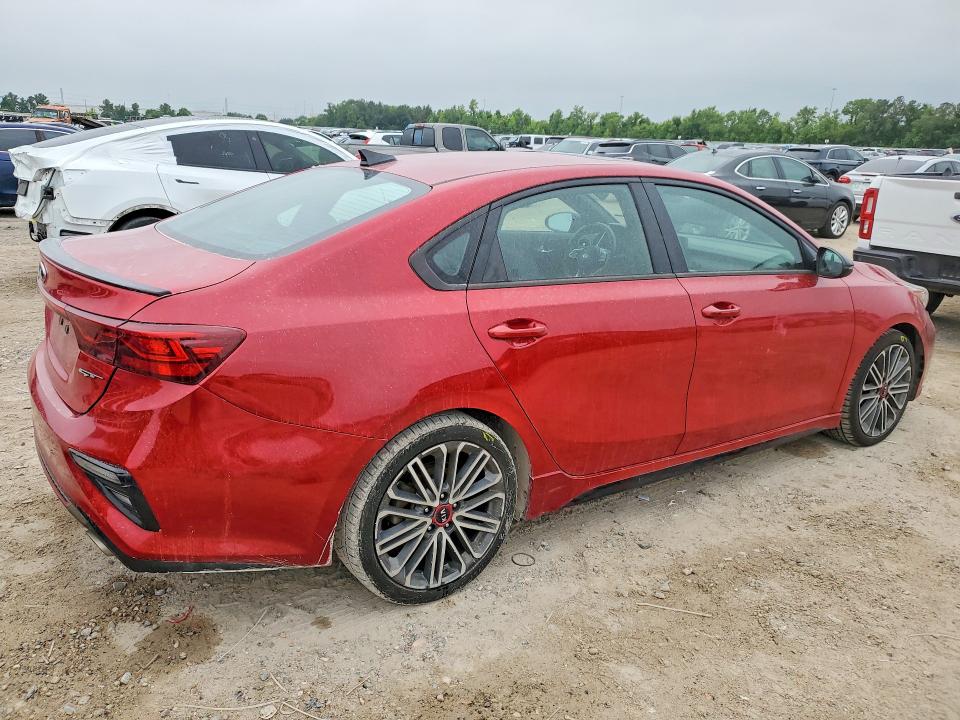52211826 :رقم المزاد ، 3KPF44AC4ME394839 vin ، 2021 Kia Forte مزاد بيع