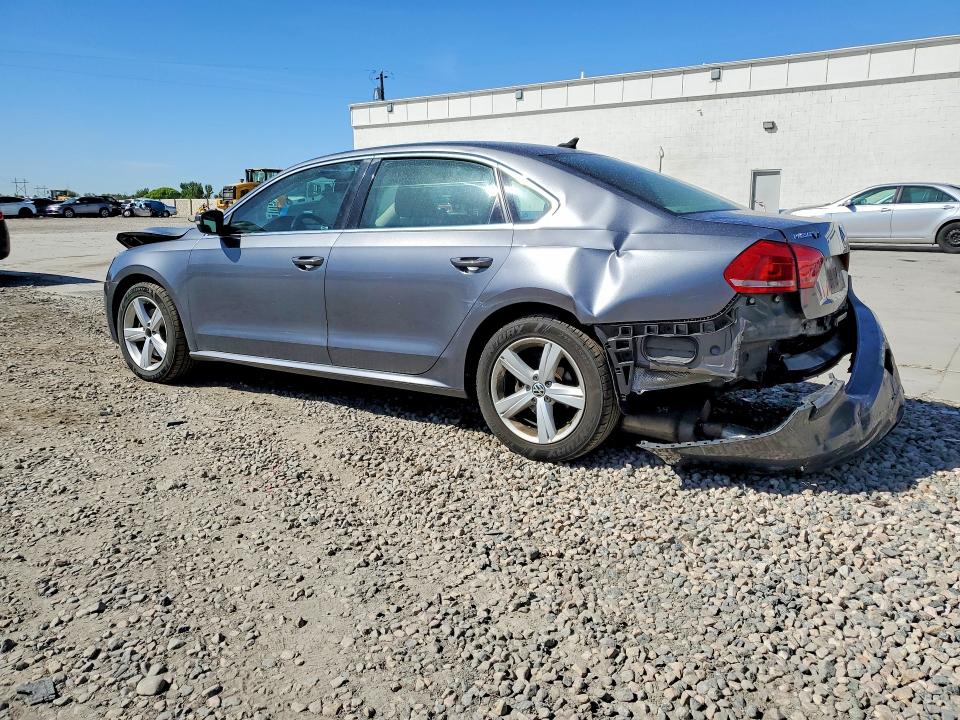 53976316 :رقم المزاد ، 1VWBP7A33DC014398 vin ، 2013 Volkswagen Passat مزاد بيع