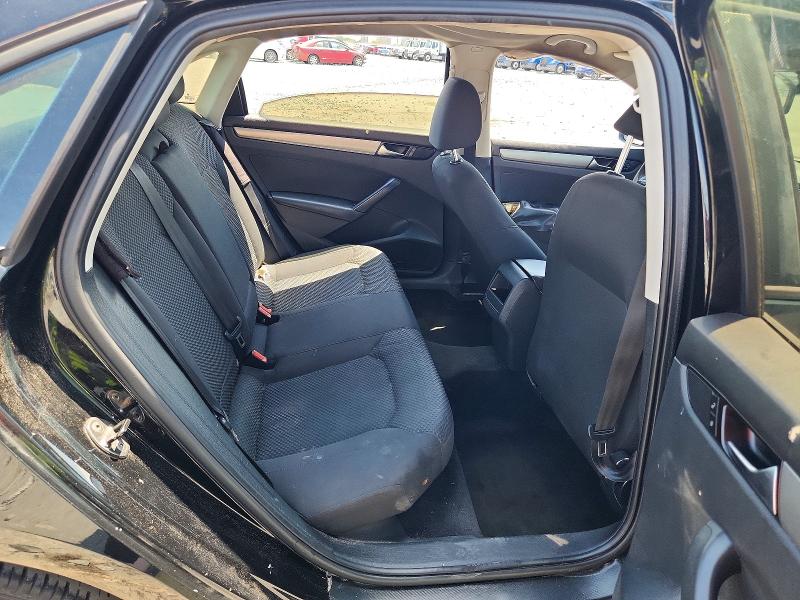 52819126 :رقم المزاد ، 1VWAP7A31DC138519 vin ، 2013 Volkswagen Passat مزاد بيع