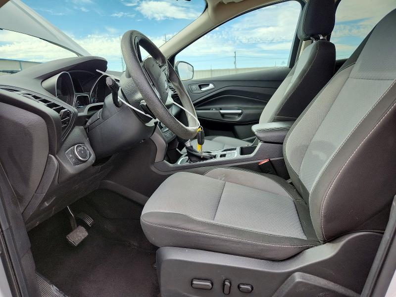 52821576 :رقم المزاد ، 1FMCU0G90HUE16362 vin ، 2017 Ford Escape مزاد بيع