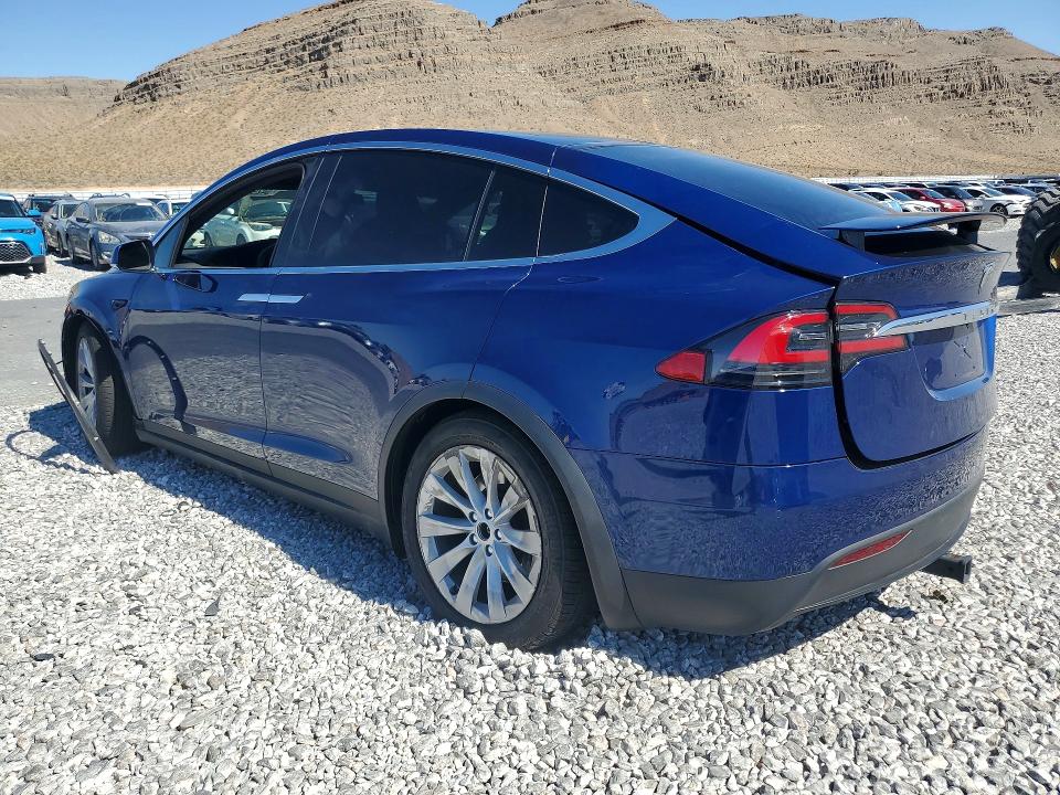 Продаж на аукціоні авто 2020 Tesla Model X, vin: 5YJXCBE21LF245908, номер лоту: 54297026