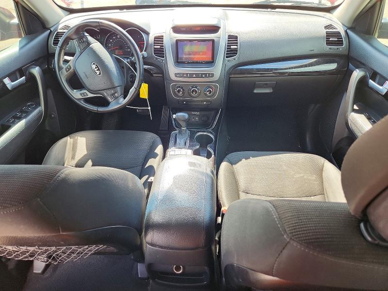 55450766 :رقم المزاد ، 5XYKT4A63FG579529 vin ، 2015 Kia Sorento مزاد بيع