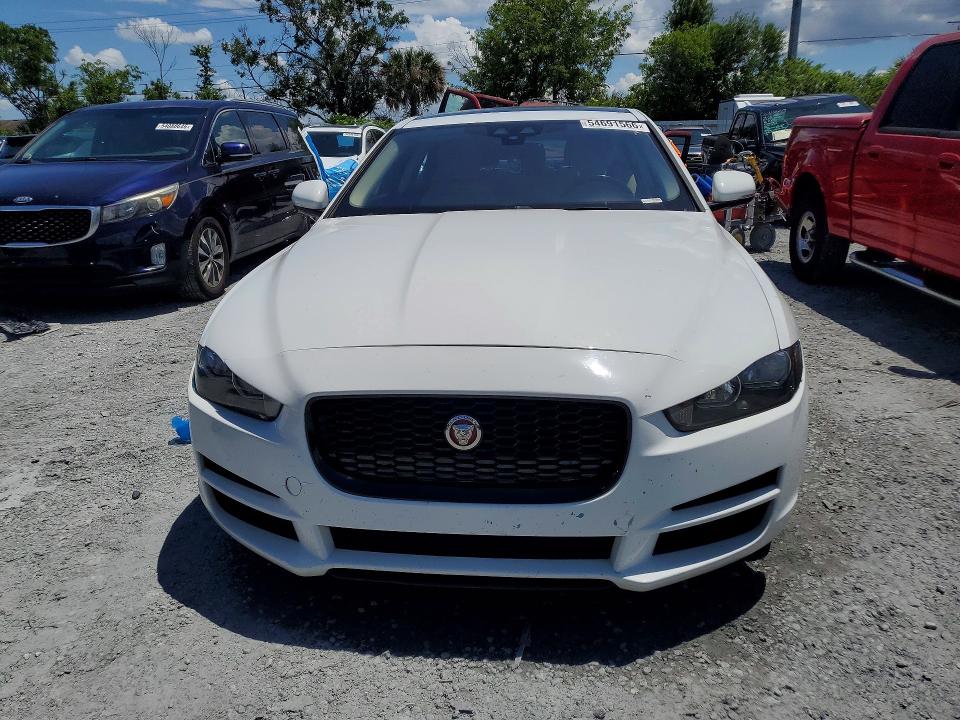 Продаж на аукціоні авто 2017 Jaguar Xe, vin: SAJAD4BG6HA953779, номер лоту: 54691566