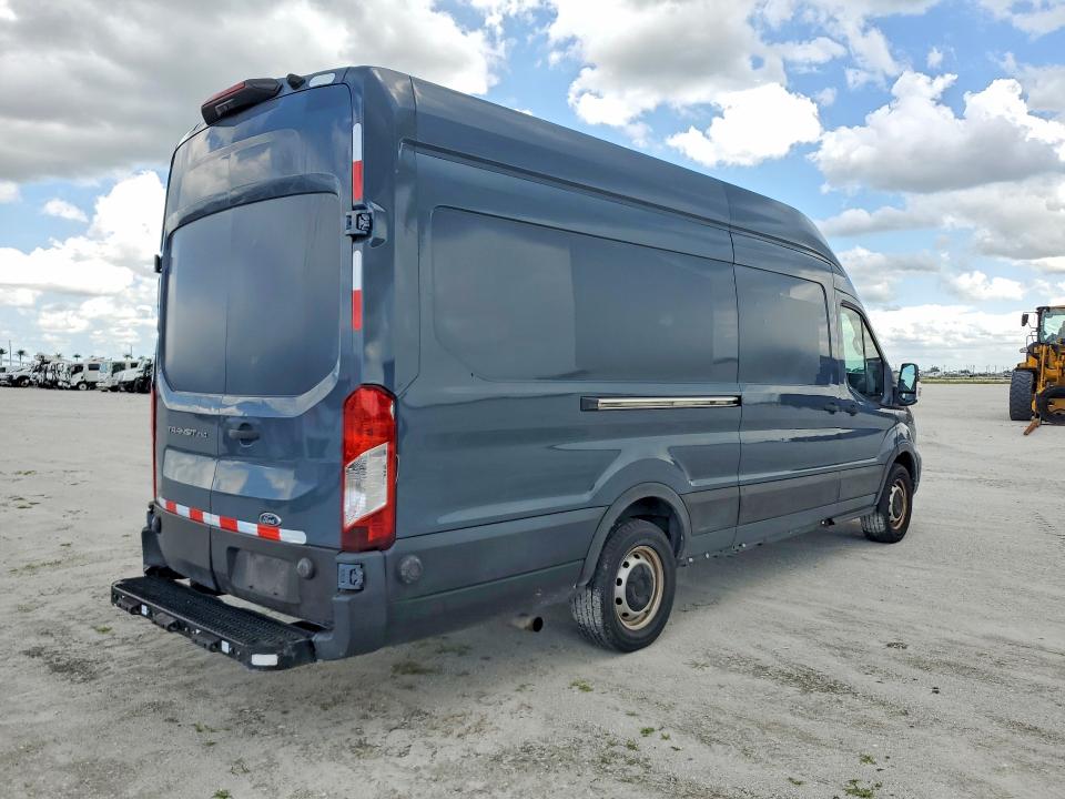 50740006 :رقم المزاد ، 1FTBR3X86LKB04867 vin ، 2020 Ford Transit مزاد بيع