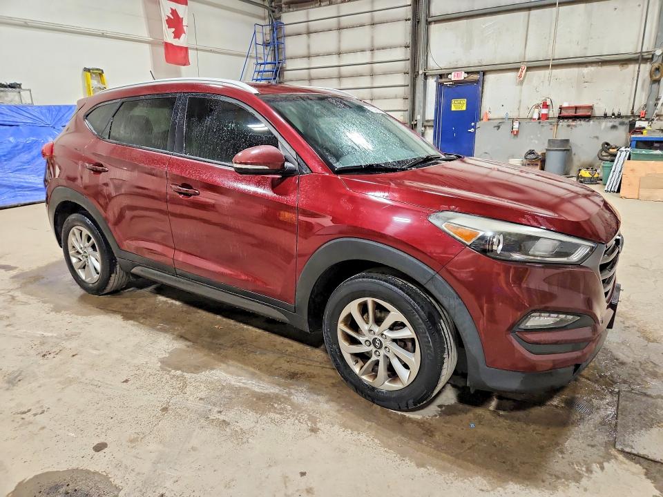 2016 Hyundai Tucson მანქანა იყიდება აუქციონზე, vin: KM8J33A47GU035910, აუქციონის ნომერი: 55426786