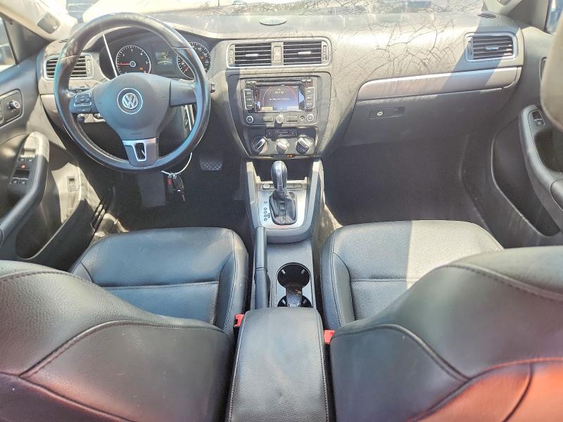 53283006 :رقم المزاد ، 3VWLL7AJ6EM416608 vin ، 2014 Volkswagen Jetta مزاد بيع