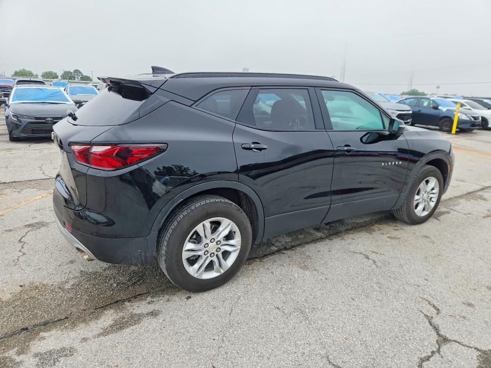 Продаж на аукціоні авто 2022 Chevrolet Blazer, vin: 3GNKBCR40NS180839, номер лоту: 55562186