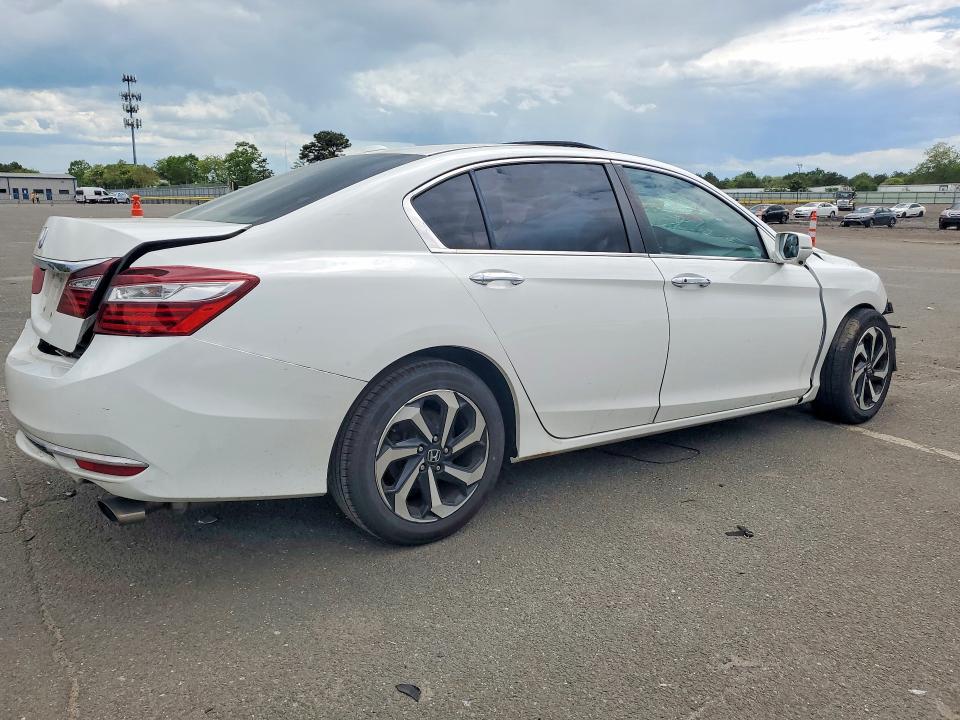 2016 Honda Accord მანქანა იყიდება აუქციონზე, vin: 1HGCR2F80GA102156, აუქციონის ნომერი: 54763206