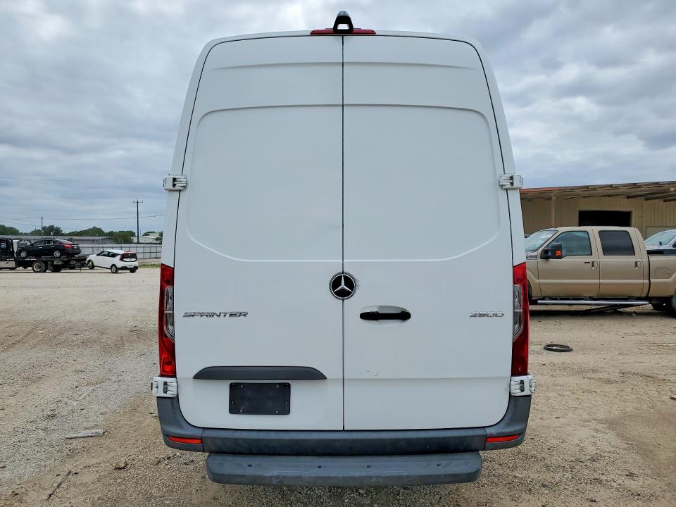 Продажа на аукционе авто 2021 Mercedes Benz Sprinter, vin: W1W40CHYXMT051639, номер лота: 52370886