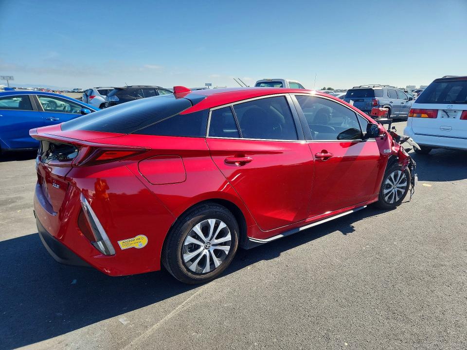 2022 Toyota Prius Prime მანქანა იყიდება აუქციონზე, vin: JTDKAMFP6N3223831, აუქციონის ნომერი: 54819176