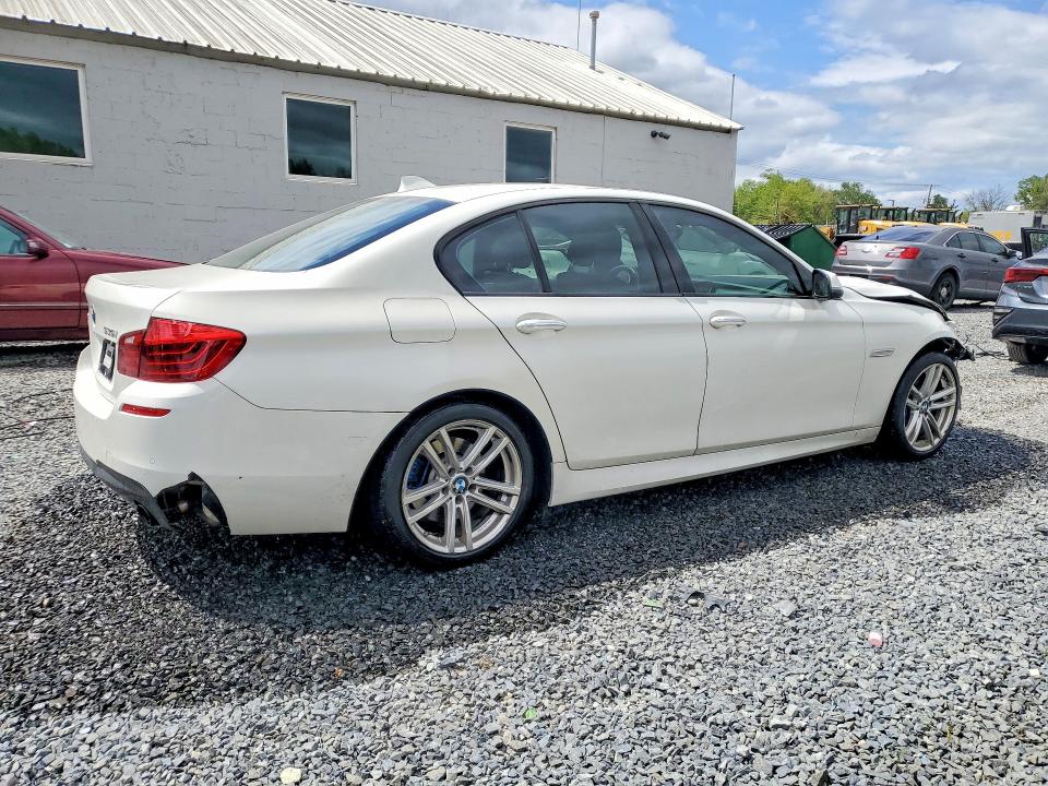 53354576 :رقم المزاد ، WBA5B3C55FD546929 vin ، 2015 Bmw 535 مزاد بيع