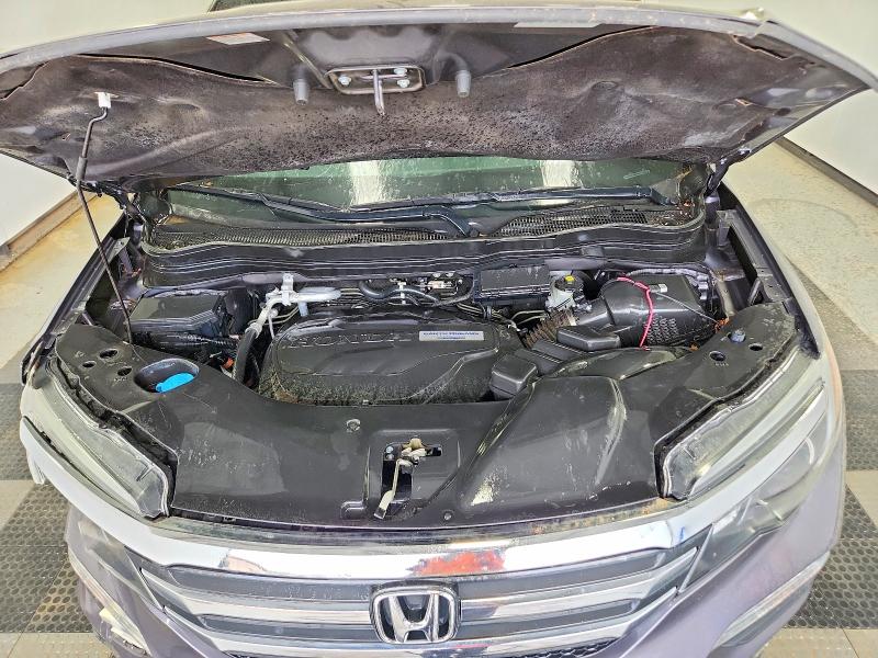 Продаж на аукціоні авто 2018 Honda Pilot, vin: 5FNYF5H17JB021488, номер лоту: 53593726