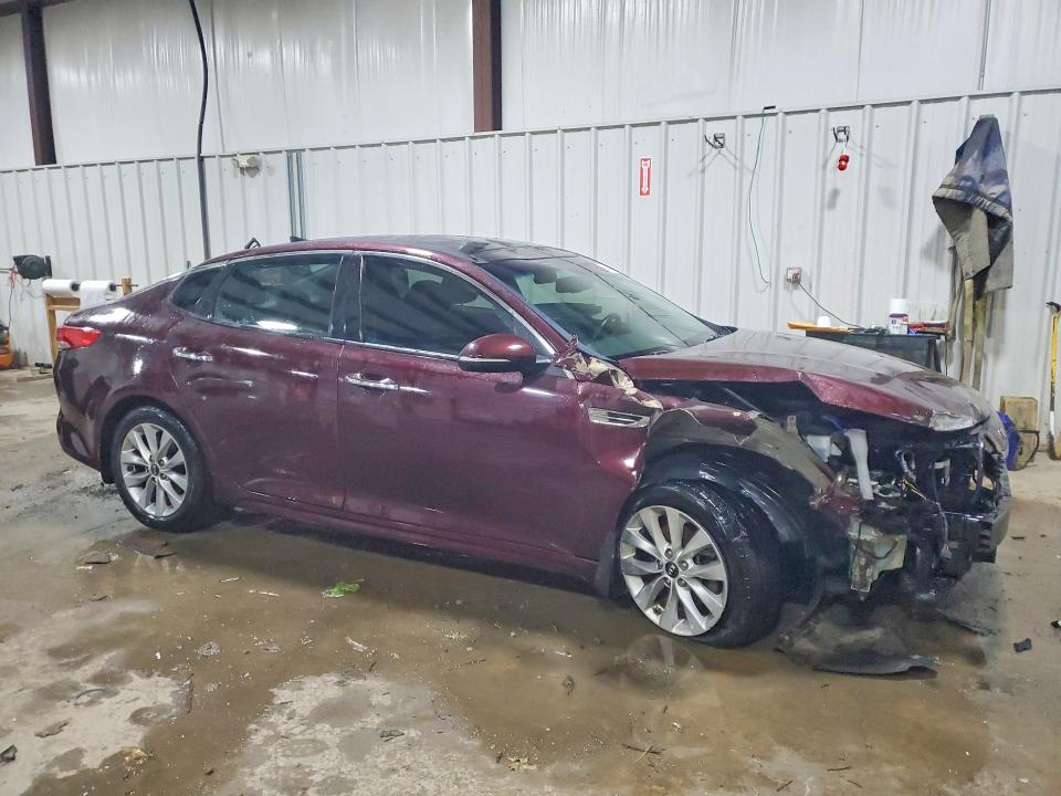 Продаж на аукціоні авто 2017 Kia Optima, vin: 5XXGU4L3XHG126053, номер лоту: 54428226
