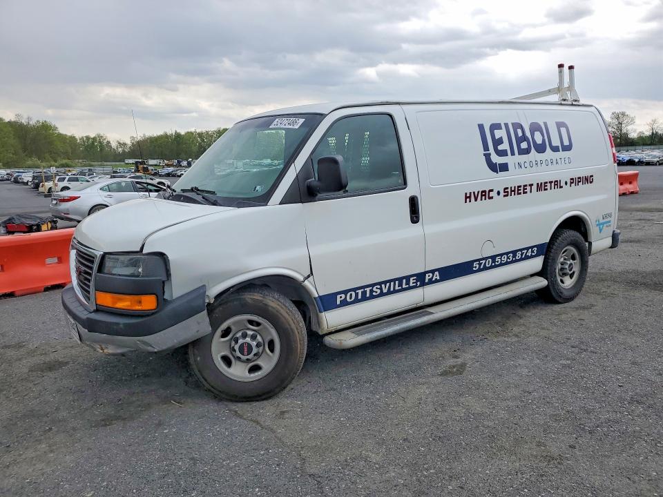 52472486 :رقم المزاد ، 1GTW7AFG9J1903078 vin ، 2018 Gmc Savana مزاد بيع