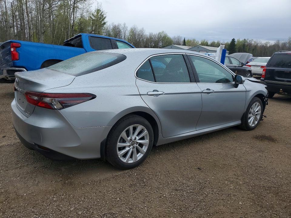 52352146 :رقم المزاد ، 4T1C31AK2PU058250 vin ، 2023 Toyota Camry مزاد بيع