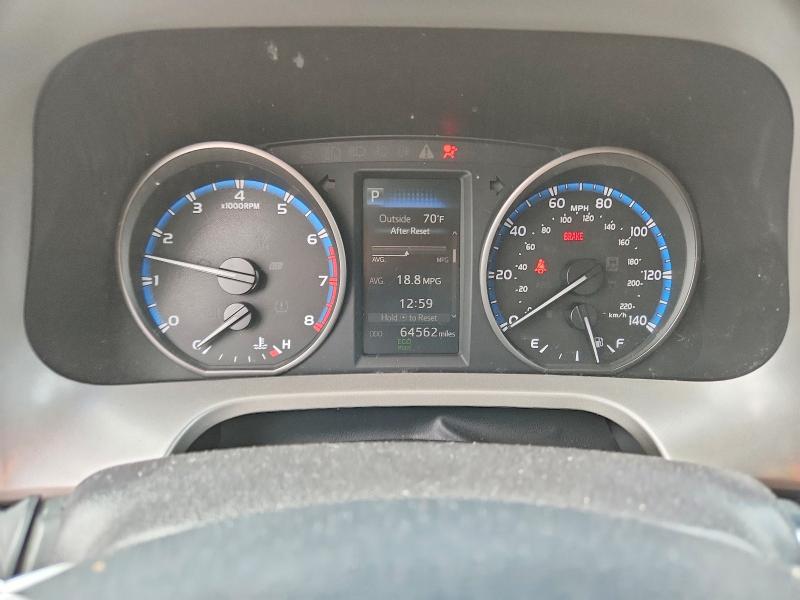 54820286 :رقم المزاد ، 2T3ZFREV3JW439298 vin ، 2018 Toyota Rav4 مزاد بيع