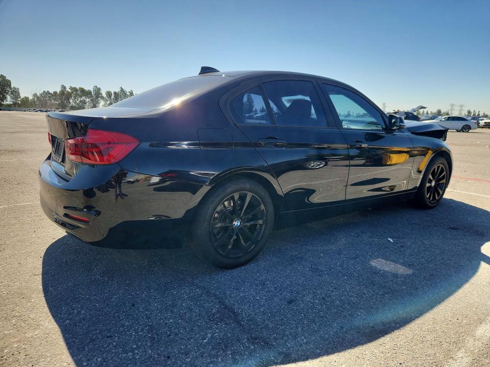 2017 Bmw 320 მანქანა იყიდება აუქციონზე, vin: WBA8E1G3XHNU16272, აუქციონის ნომერი: 53039666