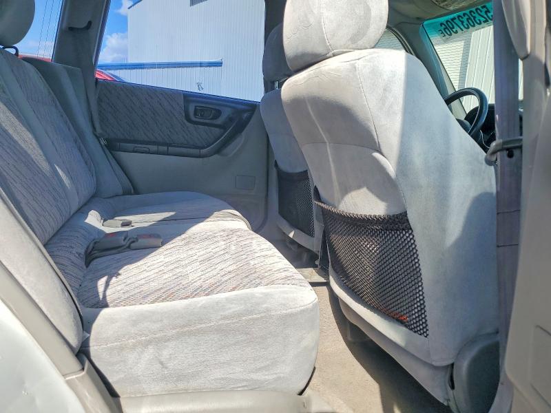 52363796 :رقم المزاد ، JF1SF6559YH700875 vin ، 2000 Subaru Forester مزاد بيع