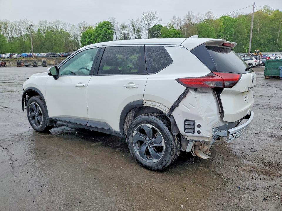 Продажа на аукционе авто 2025 Nissan Rogue, vin: JN8BT3BB3SW151080, номер лота: 51697956