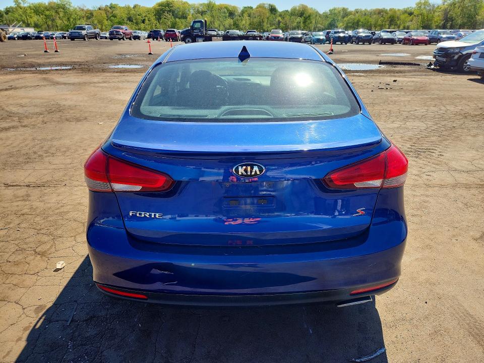 Продажа на аукционе авто 2017 Kia Forte, vin: 3KPFL4A79HE033618, номер лота: 52882696