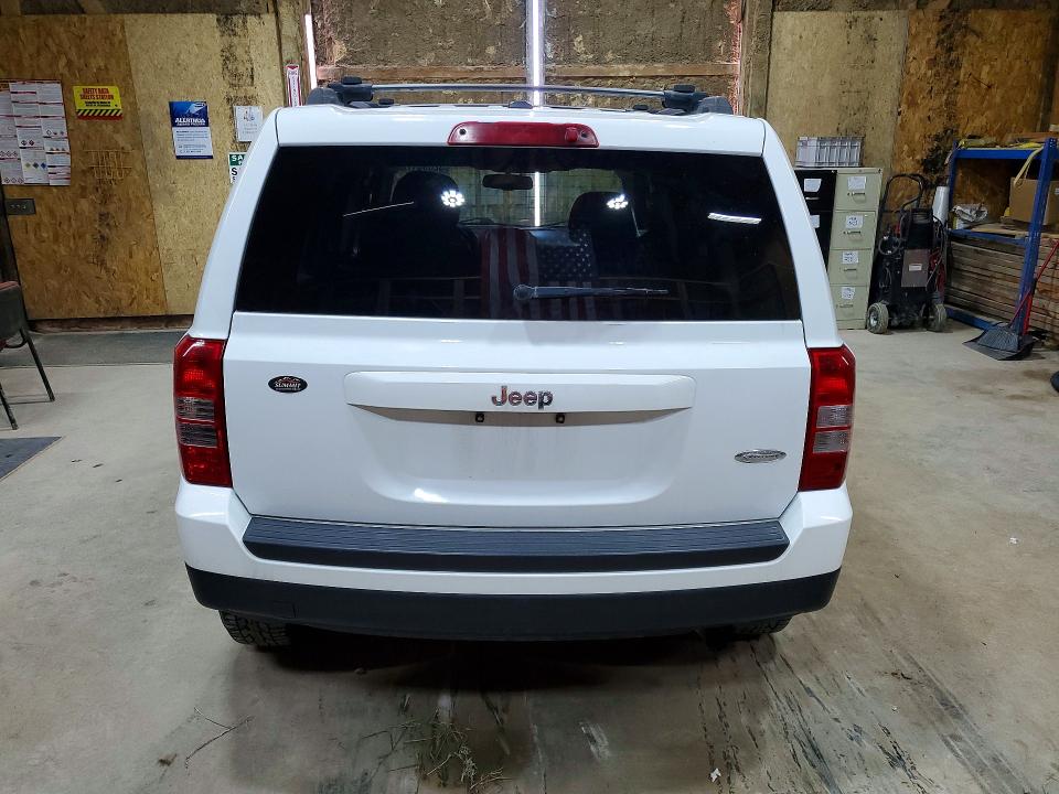 52896176 :رقم المزاد ، 1C4NJPFB2ED893826 vin ، 2014 Jeep Patriot مزاد بيع