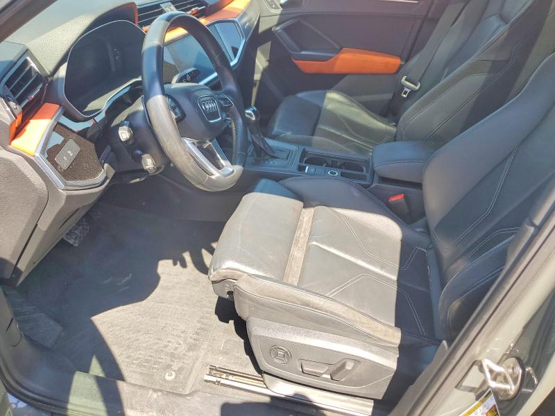 51353886 :رقم المزاد ، WA1EECF35L1023504 vin ، 2020 Audi Q3 مزاد بيع