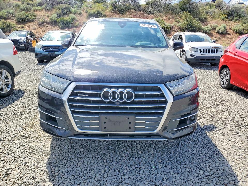 54754486 :رقم المزاد ، WA1VAAF75JD019502 vin ، 2018 Audi Q7 مزاد بيع