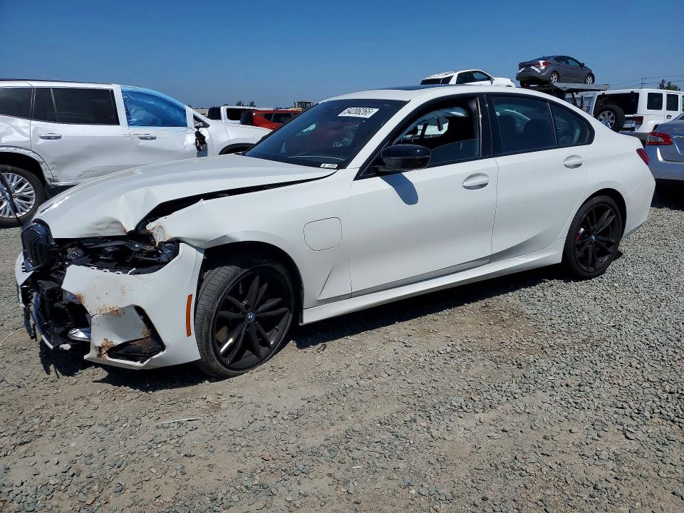 2024 Bmw 330e მანქანა იყიდება აუქციონზე, vin: 3MW39FF06R8E49695, აუქციონის ნომერი: 54206266