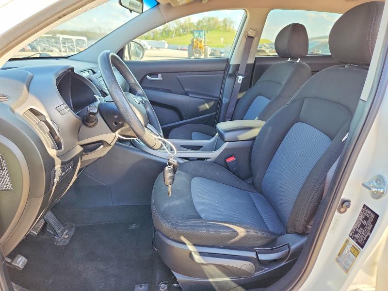 52185396 :رقم المزاد ، KNDPBCAC4E7568558 vin ، 2014 Kia Sportage مزاد بيع